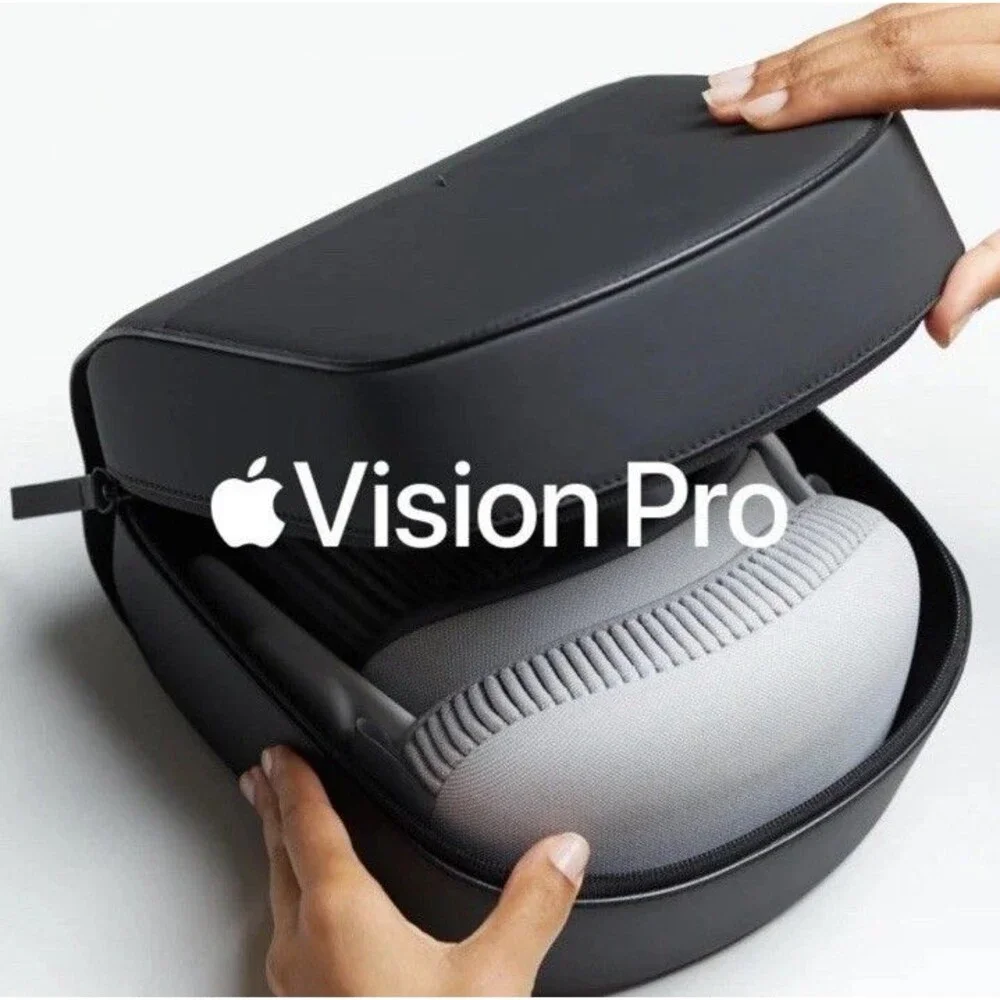 von Holzhausen Carry Sling Travel Case for Apple Vision Pro NIB Leather Case